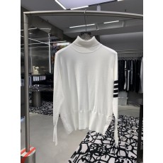 클래식 3단 버튼 하이넥 니트 001-276045