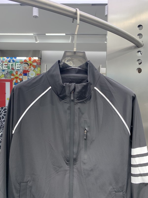 가을 신상 흰색 줄무늬 미방수 코트 001-276060