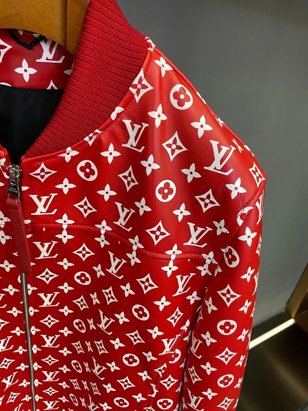 LV×Supreme 레드 소가죽 야구 재킷 001-276104