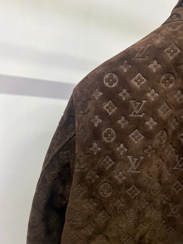 LV 스웨이드 양피 스탠드칼라 재킷 001-276106
