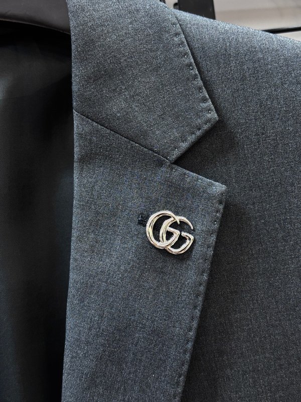 Gucci 고급 정장 세트 비즈니스 캐주얼 001-276110