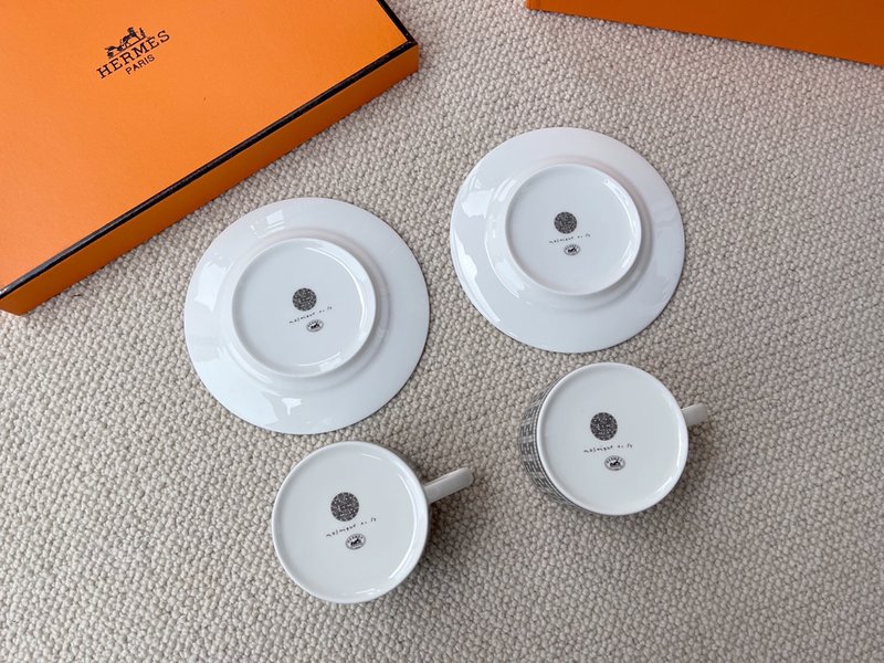 은색 커피잔 001-276154