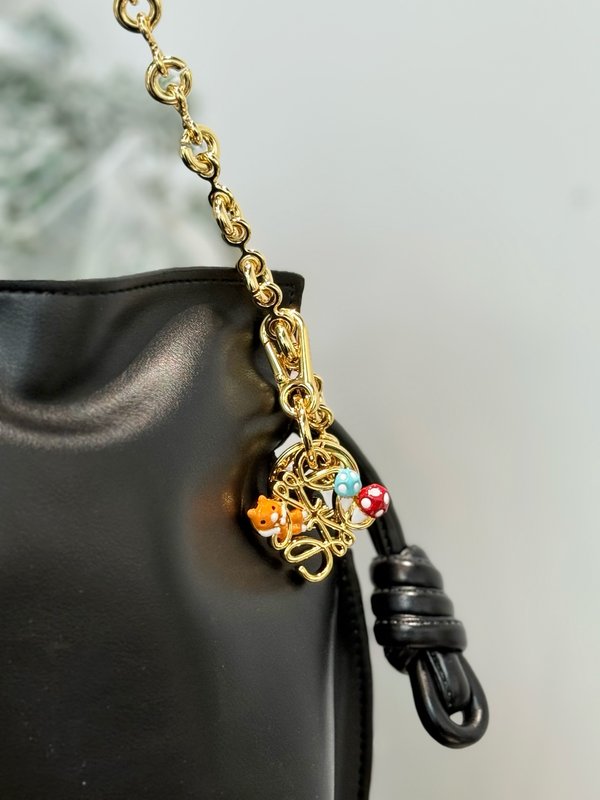 LOEWE 콜라보 햄스터 버섯 키링 001-276415