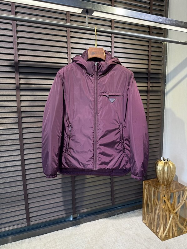 프라다 FW2026 다운 재킷 001-276579