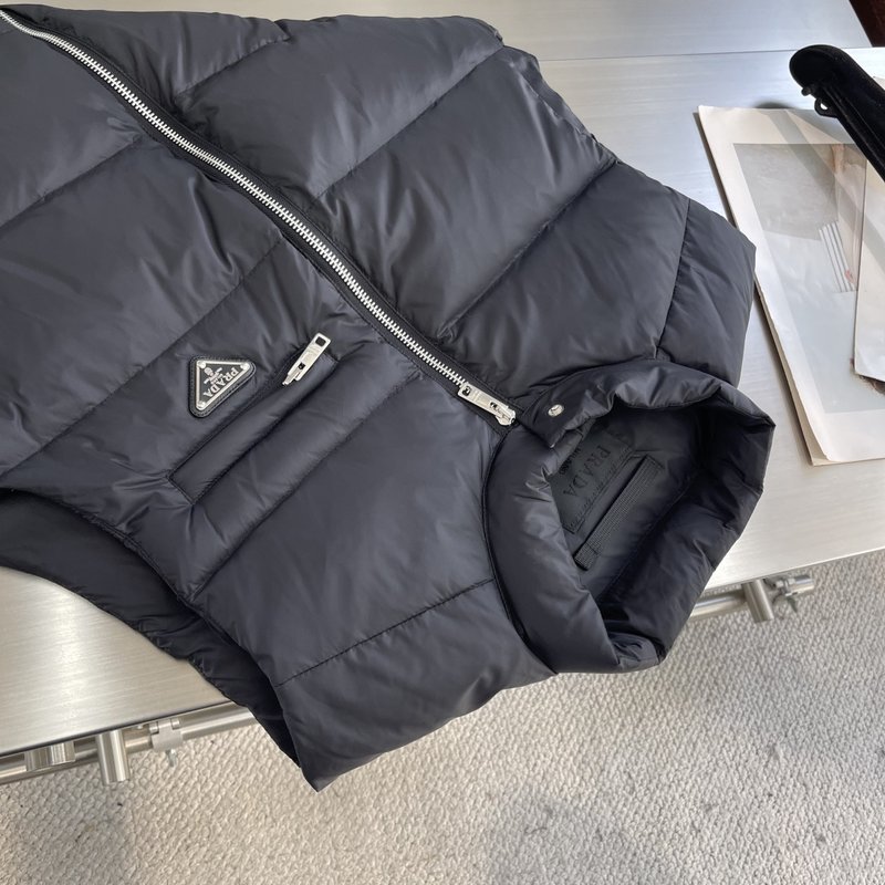 프라다 25FW 남성 삼각 로고 다운 베스트 조끼 001-276589