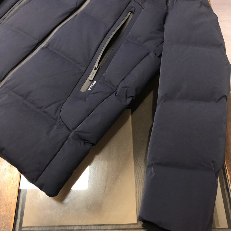프라다 25FW 남성 후드 다운 점퍼 001-276597