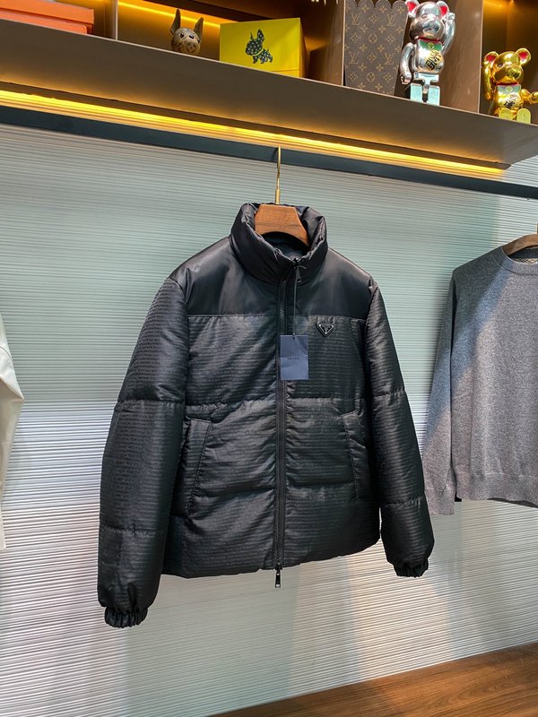 블랙 나일론 양면 착용 다운 자켓 001-276605