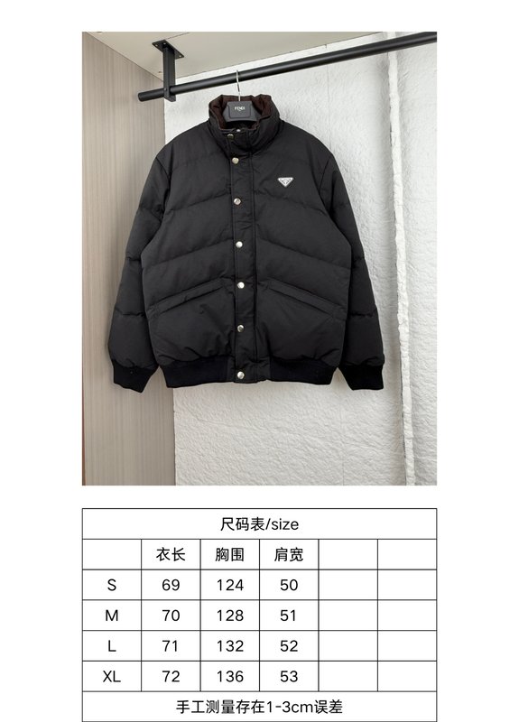 프라다 메탈 로고 다운 자켓 001-276606