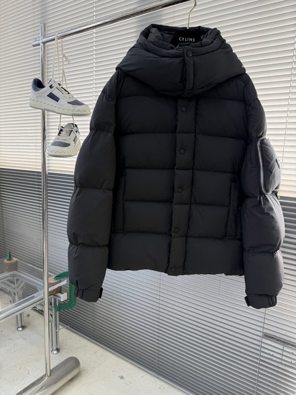 프라다 숏 패딩 자켓 001-276615
