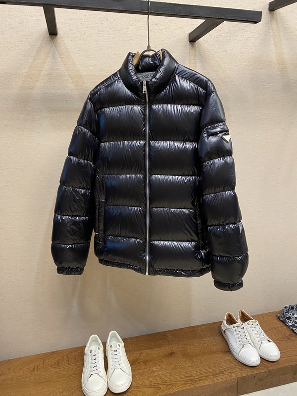 Prada 가을겨울 신상 다운 재킷 코트 001-276634