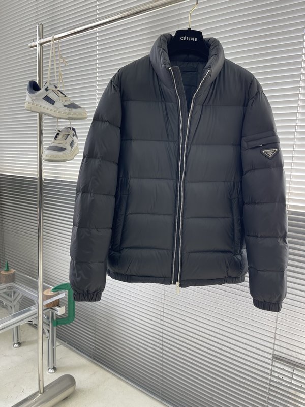 프라다 25FW 가을겨울 신상 다운점퍼 001-276636