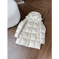 프라다 가을겨울 화이트구스다운 미디엄롱 패딩 001-276658