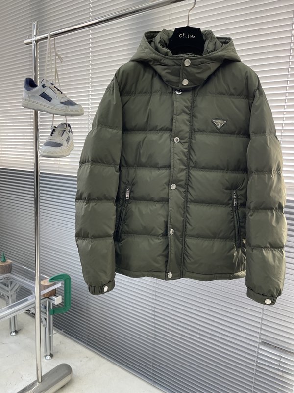 Prada 탈부착 모자 다운패딩 001-276668