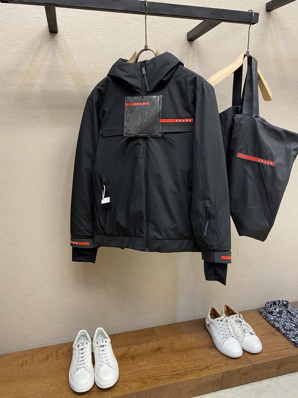 Prada 방수 압착 후드 다운 재킷 001-276676