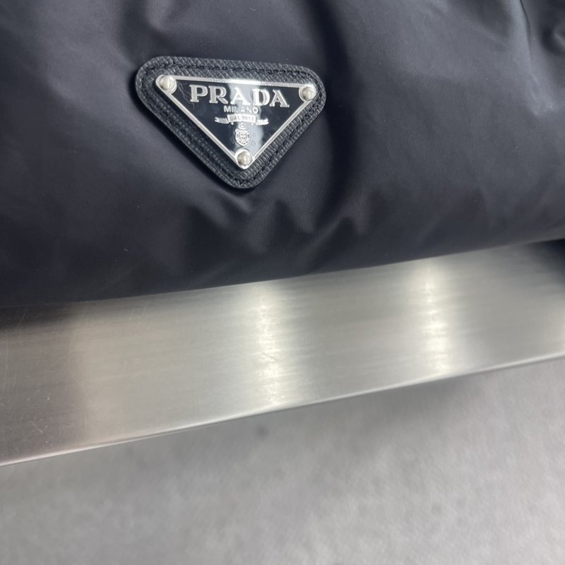 PRAD 가을겨울 후드 다운 재킷 001-276677