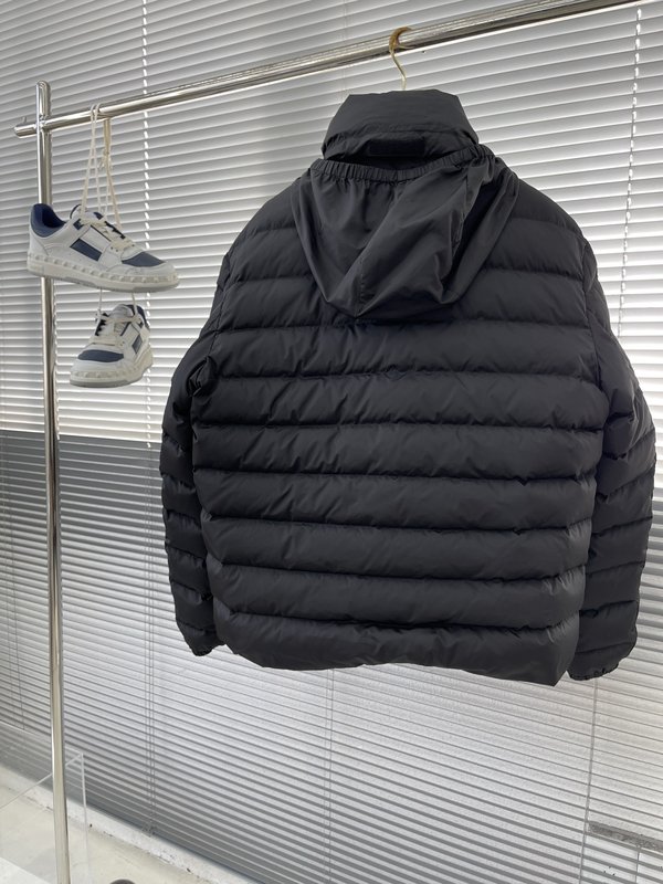 PRAD 퀼팅 경량 패딩 001-276687