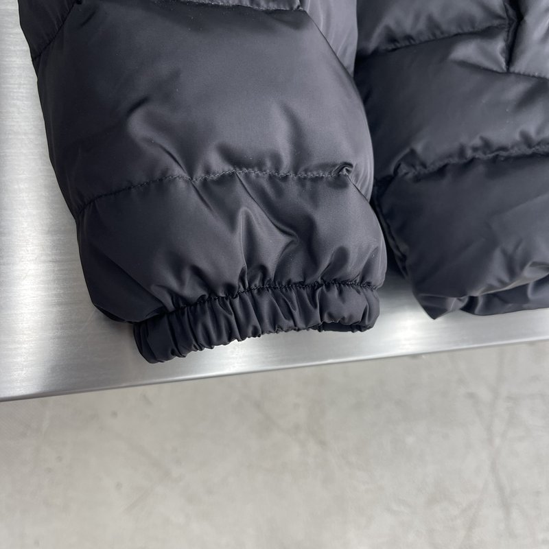 PRAD 퀼팅 경량 패딩 001-276687