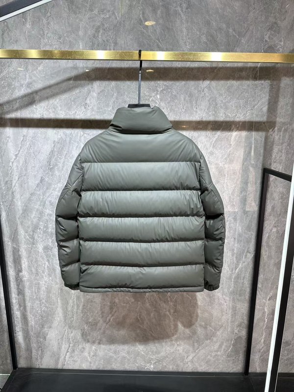 PRADA 남성 다운 패딩 자켓 2025 가을 겨울 신 001-276691