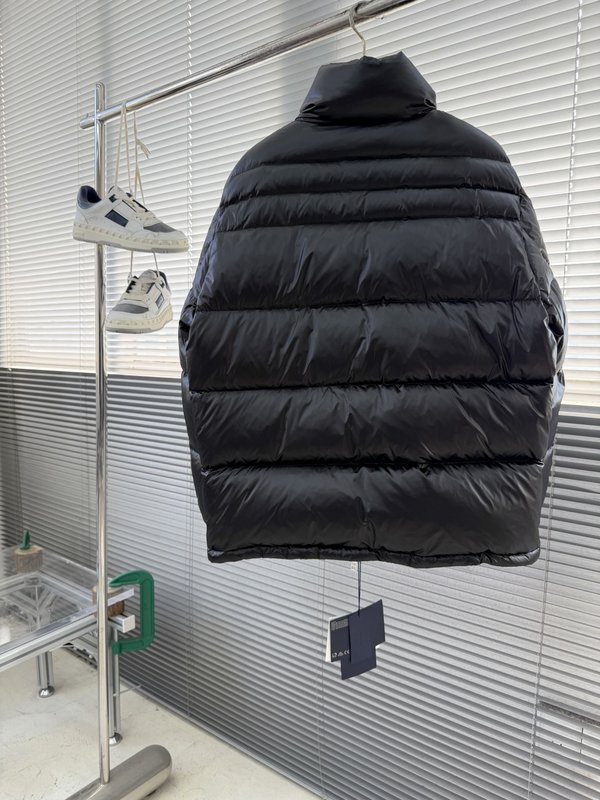 프라다 나일론 다운 재킷 001-276726