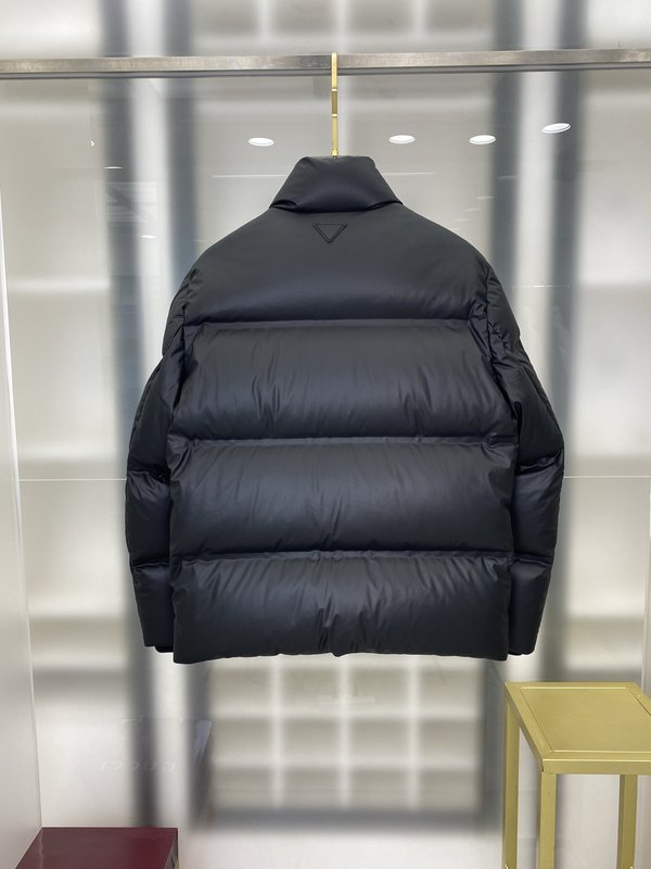 프라다 블랙테크 실링 다운 자켓 001-276743