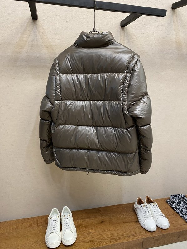 Prada 탈부착 소매 패딩 점퍼 001-276757