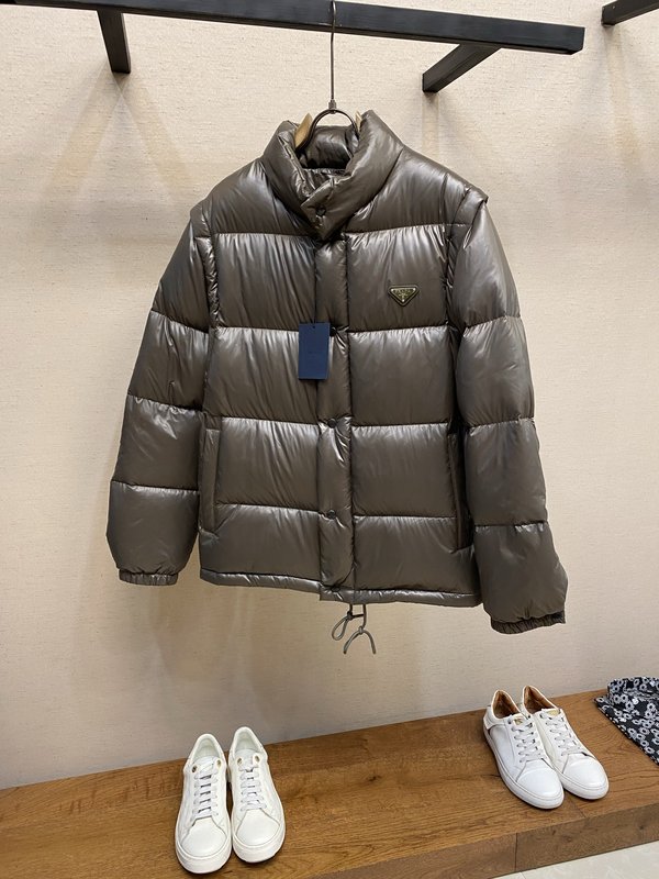 Prada 탈부착 소매 패딩 점퍼 001-276757
