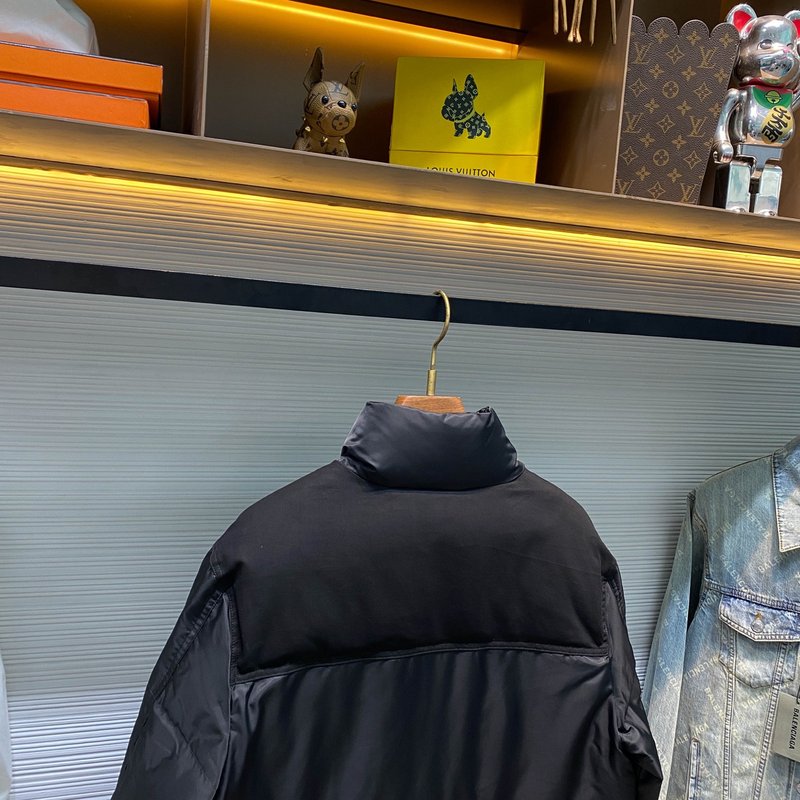 고밀도 나일론 스탠드넥 다운 재킷 001-276762