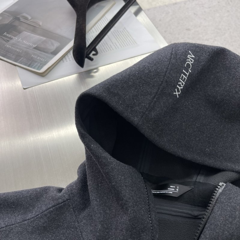 ARC'TERYX 울 소프트쉘 후드 바람막이 001-276823