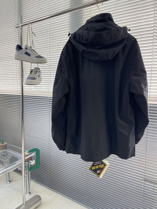 3-in-1 분리형 이너 커플 방풍 방수 아웃도어 자켓 001-276825