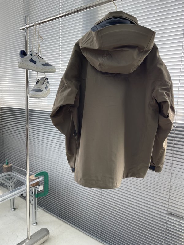 아크테릭스 알파 시리즈 군용 기능성 자켓 001-276861