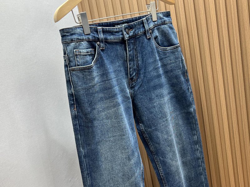 톰 포드 단색 상의 001-277154