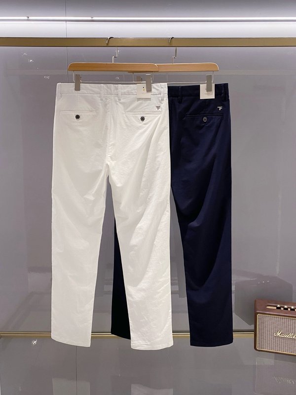 톰포드 남성 캐주얼 얇은 슬랙스 001-277163