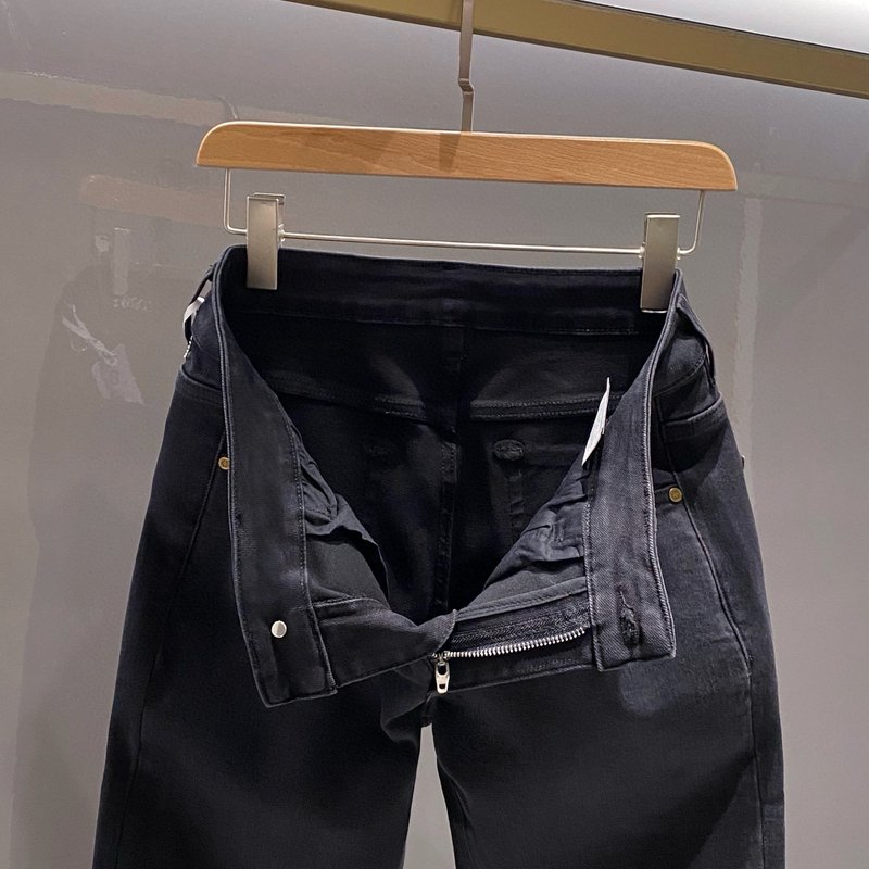 로에베 남성 패션 블랙 청바지 001-277266