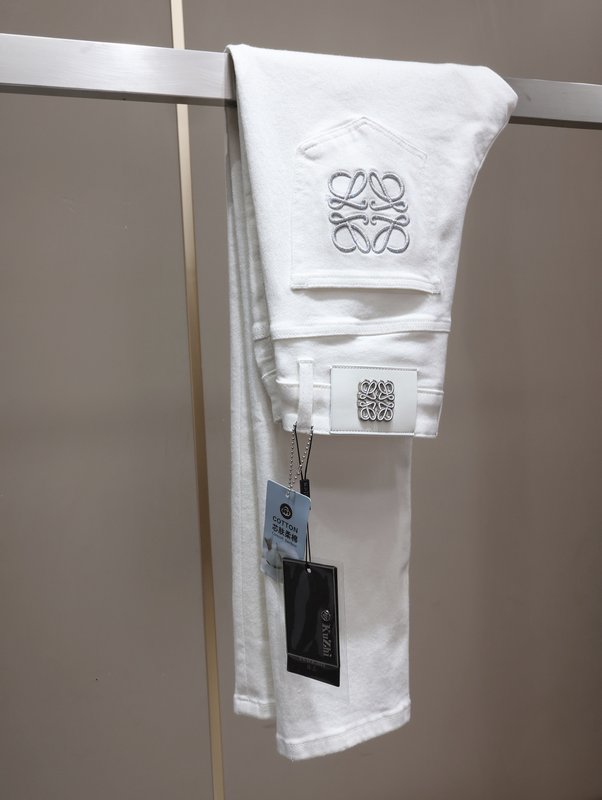 로에베 흰색 캐주얼 청바지 001-277275