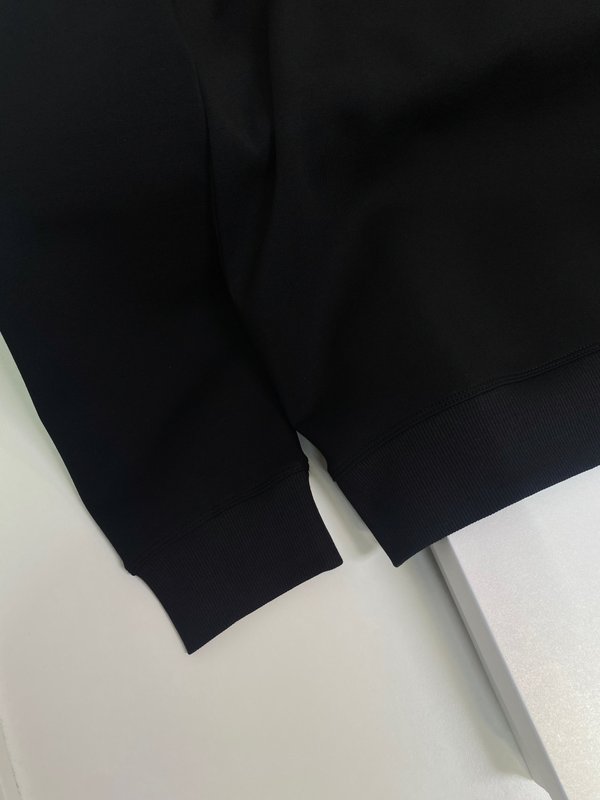 폴로넥 스웨트셔츠 가죽 포켓 안감 기모 001-277301