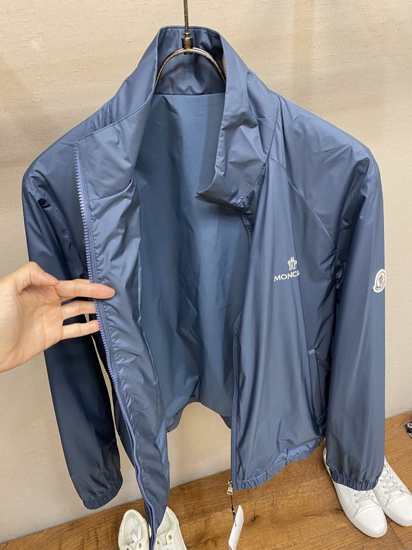 Moncler 남성 캐주얼 재킷 코트 001-277366