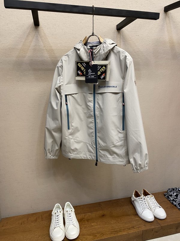 Moncler 남성 후드 재킷 001-277369