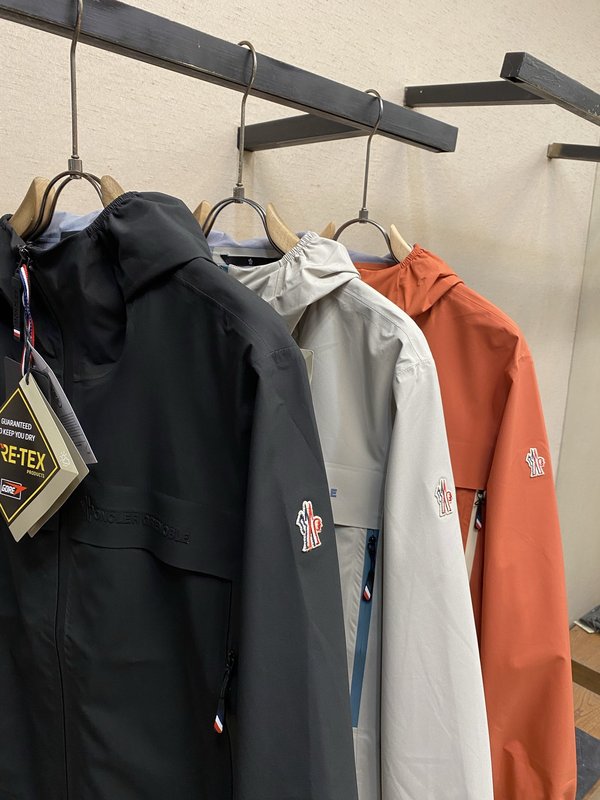 Moncler 남성 후드 재킷 001-277369