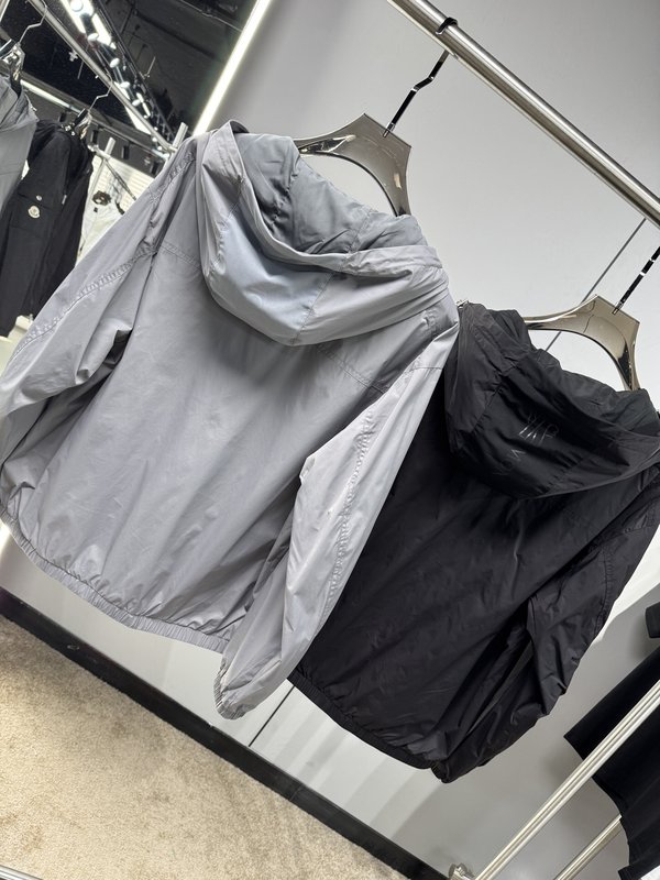 Moncler 봄 신상 후드 재킷 001-277370