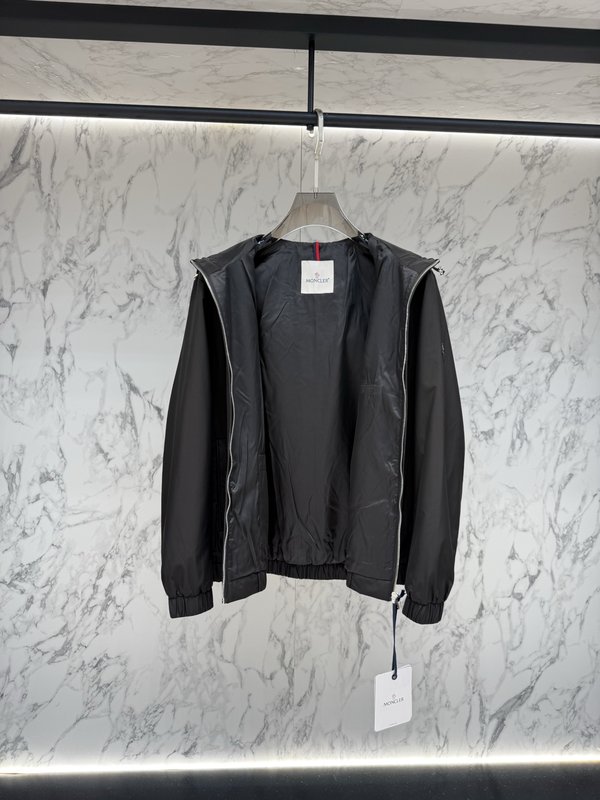 Moncler 2026 신상 디자이너 아우터 001-277376
