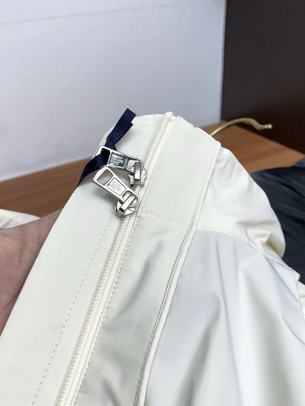 몽클레르 남성 캐주얼 자켓 001-277386