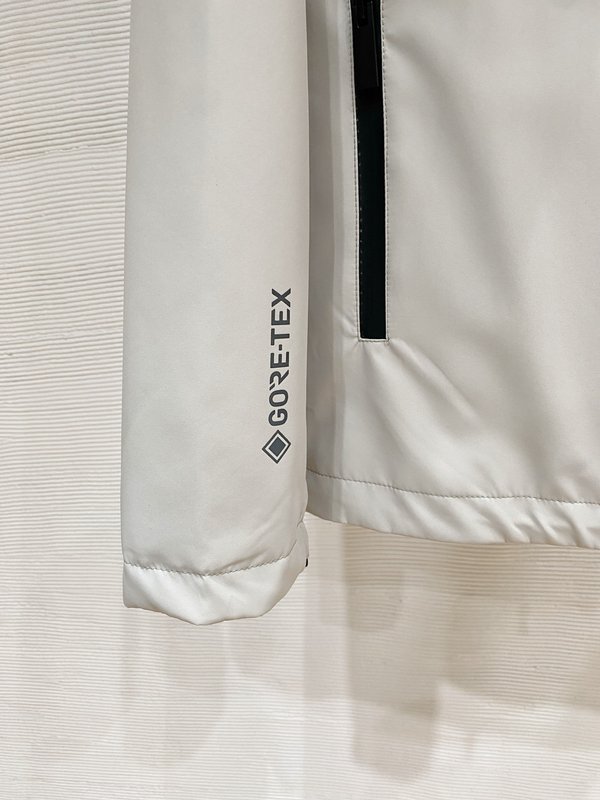 몽클레르 남성용 점퍼 자켓 001-277407