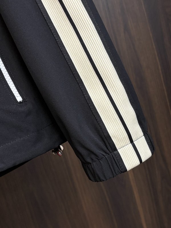 Moncler 후드 재킷 001-277467