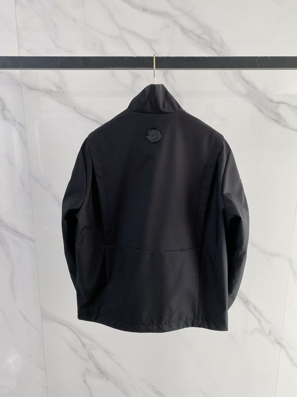 몽클레어 스탠드칼라 자켓 001-277472