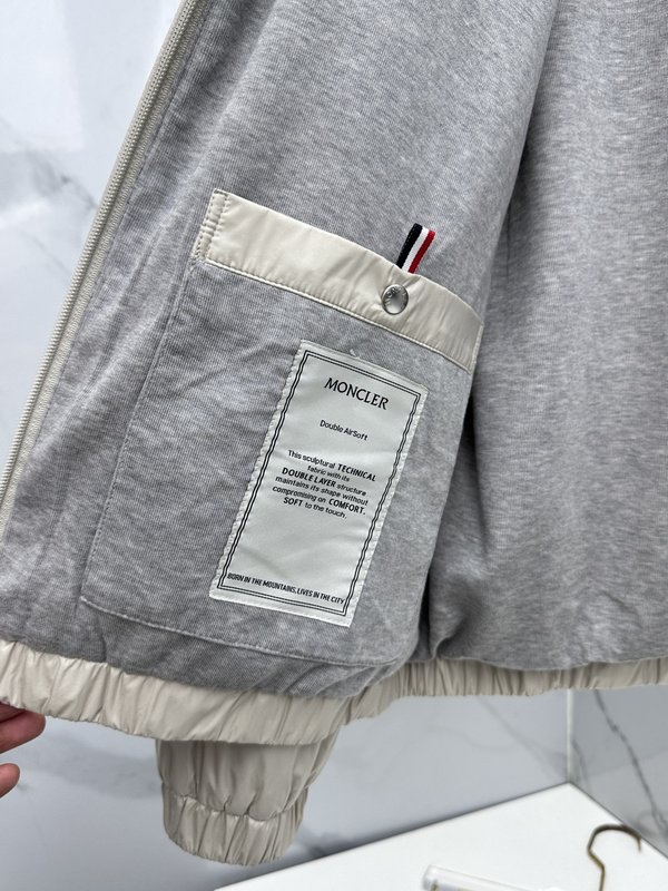 Moncler 스탠드칼라 패딩 자켓 001-277486