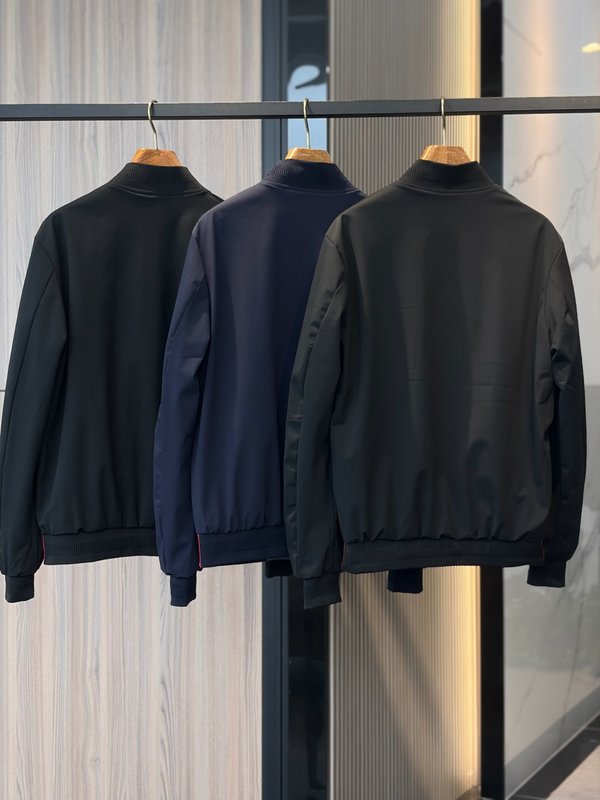 몽클레르 양면 착용 야구 칼라 파일럿 재킷 001-277490
