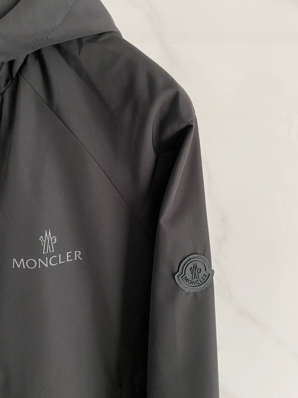 몽클레어 남성 캐주얼 바람막이 자켓 001-277501