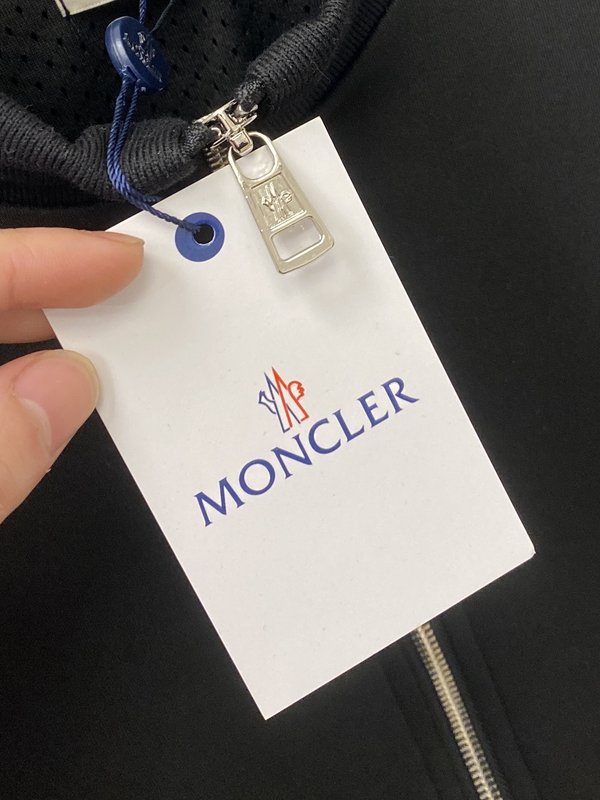몽클레어 패션 캐주얼 세트 001-277514