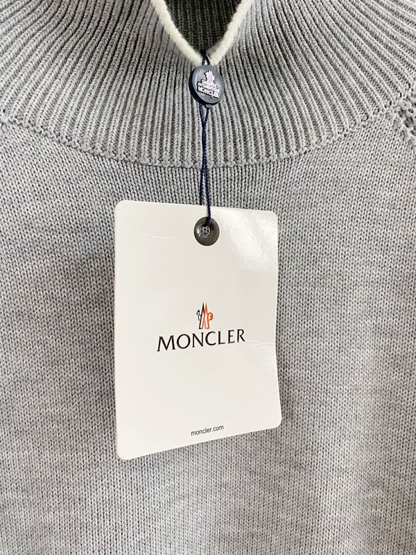 몽클레어 하이넥 긴팔 스웨터 회색 001-277525