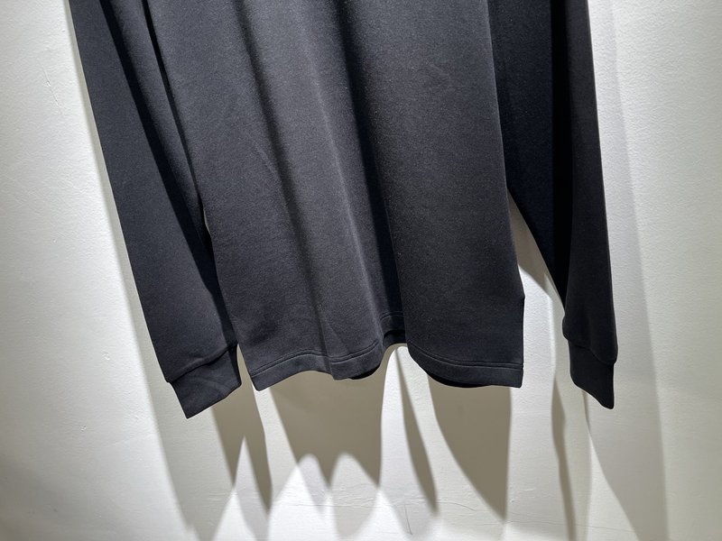 Moncler 몽클레르 2026 가을겨울 긴팔 티셔츠 001-277542
